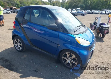 2008 Smart Fortwo Passion/Pure из США, поврежденный, VIN WMEEJ31XX8K154278